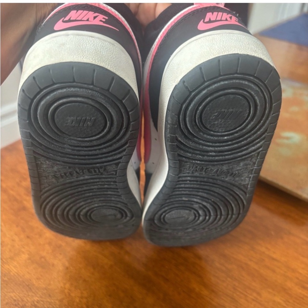 Nike High-Top Court Borough Mid 2 Sneakers - White, Black & Pink 5Y 37.5 - Picture 5 of 6